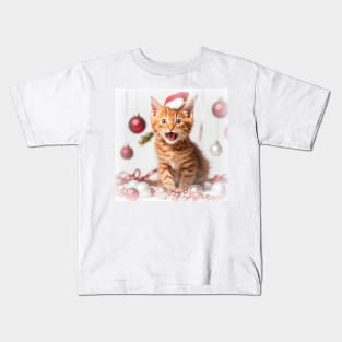 Christmas kitten Kids T-Shirt